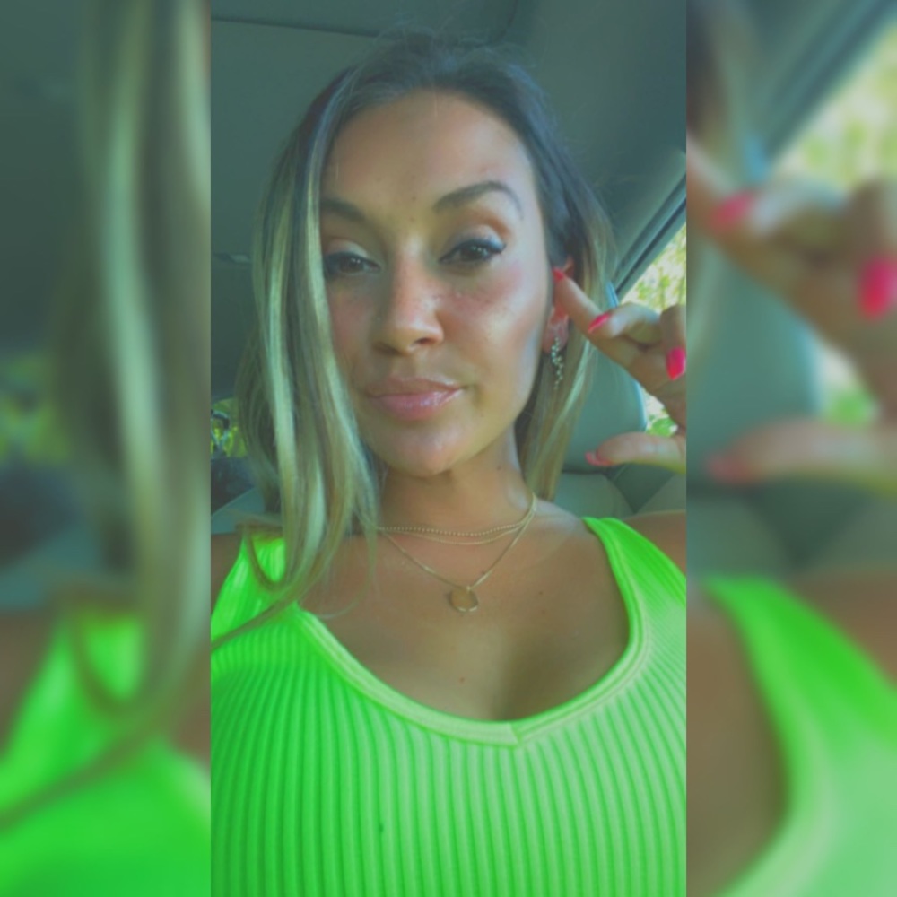 Meet your Posher, Jess ♥️